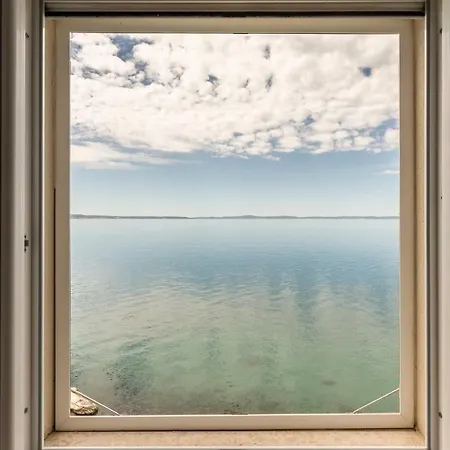 Miramare * Σπλιτ